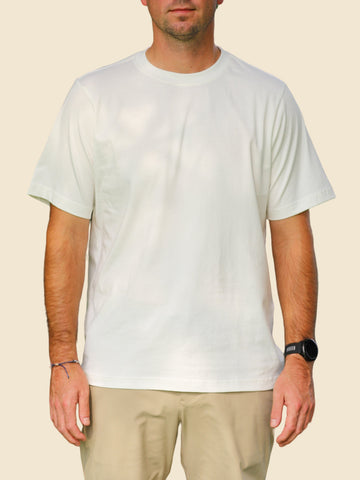 Angus and Grace Go Golfing - Heavyweight Tee Shirt